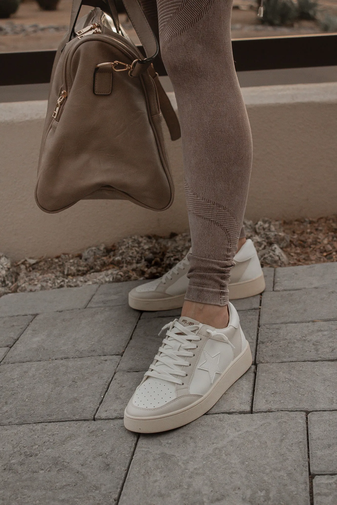 Neutral Leather Star Sneaker - JUNIPER