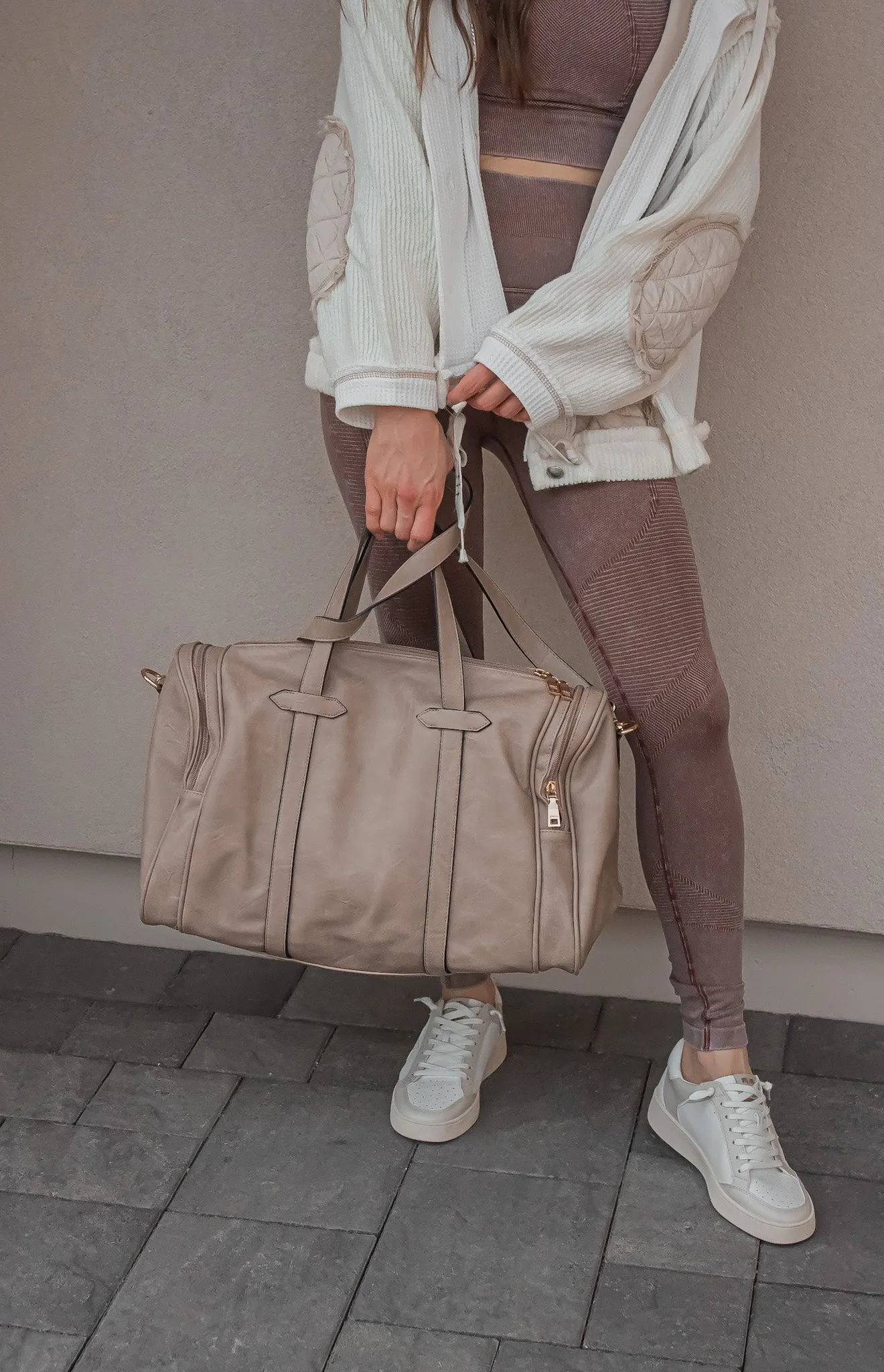 Neutral Leather Star Sneaker - JUNIPER